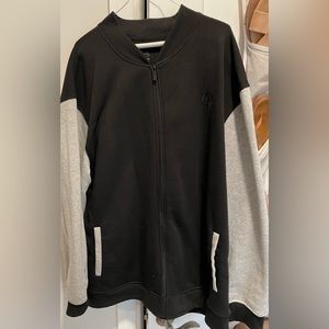 akademiks grey and black zip sweatshirt